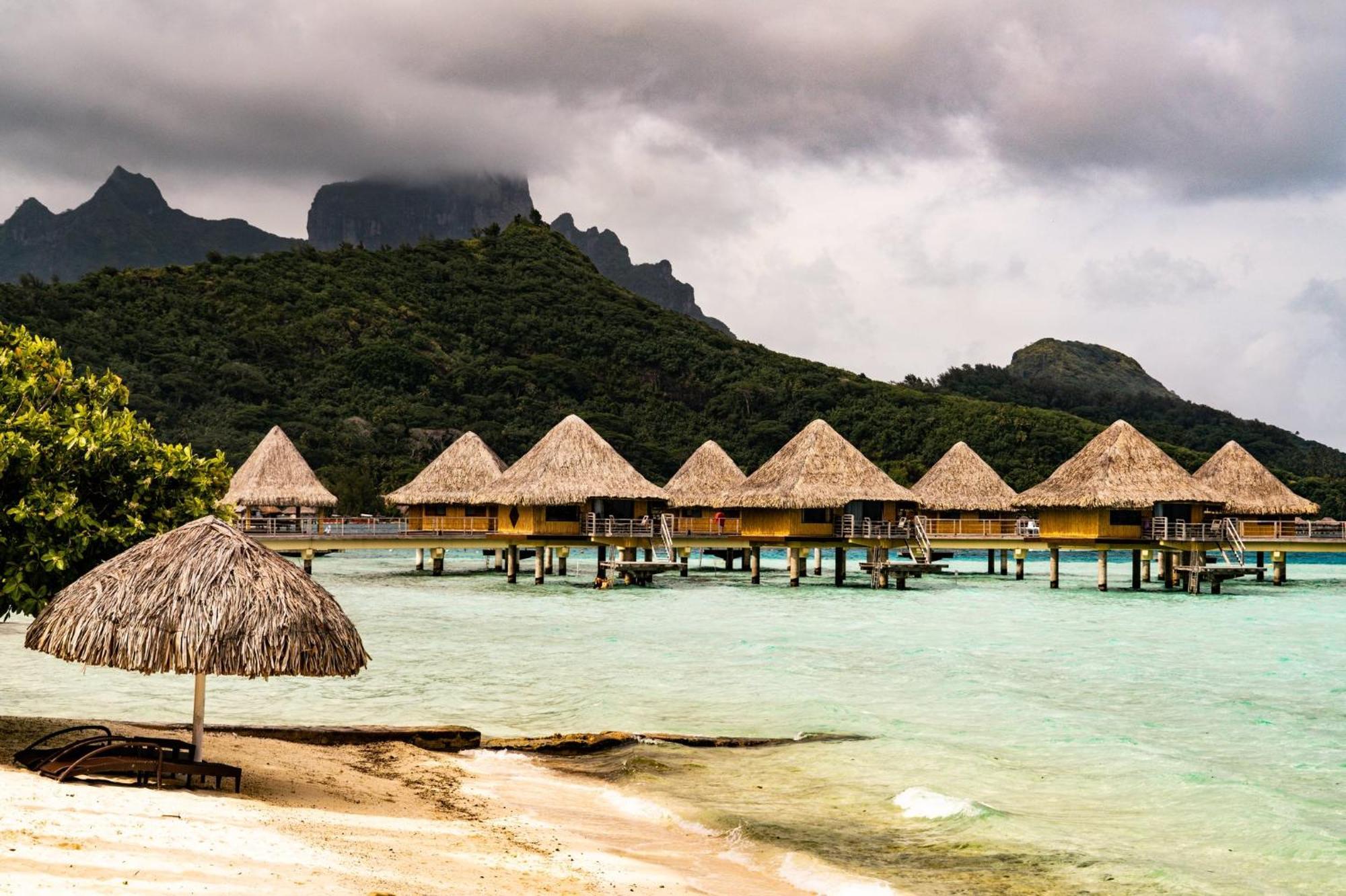 InterContinental Bora Bora Le Moana Resort, an IHG Hotel Esterno foto